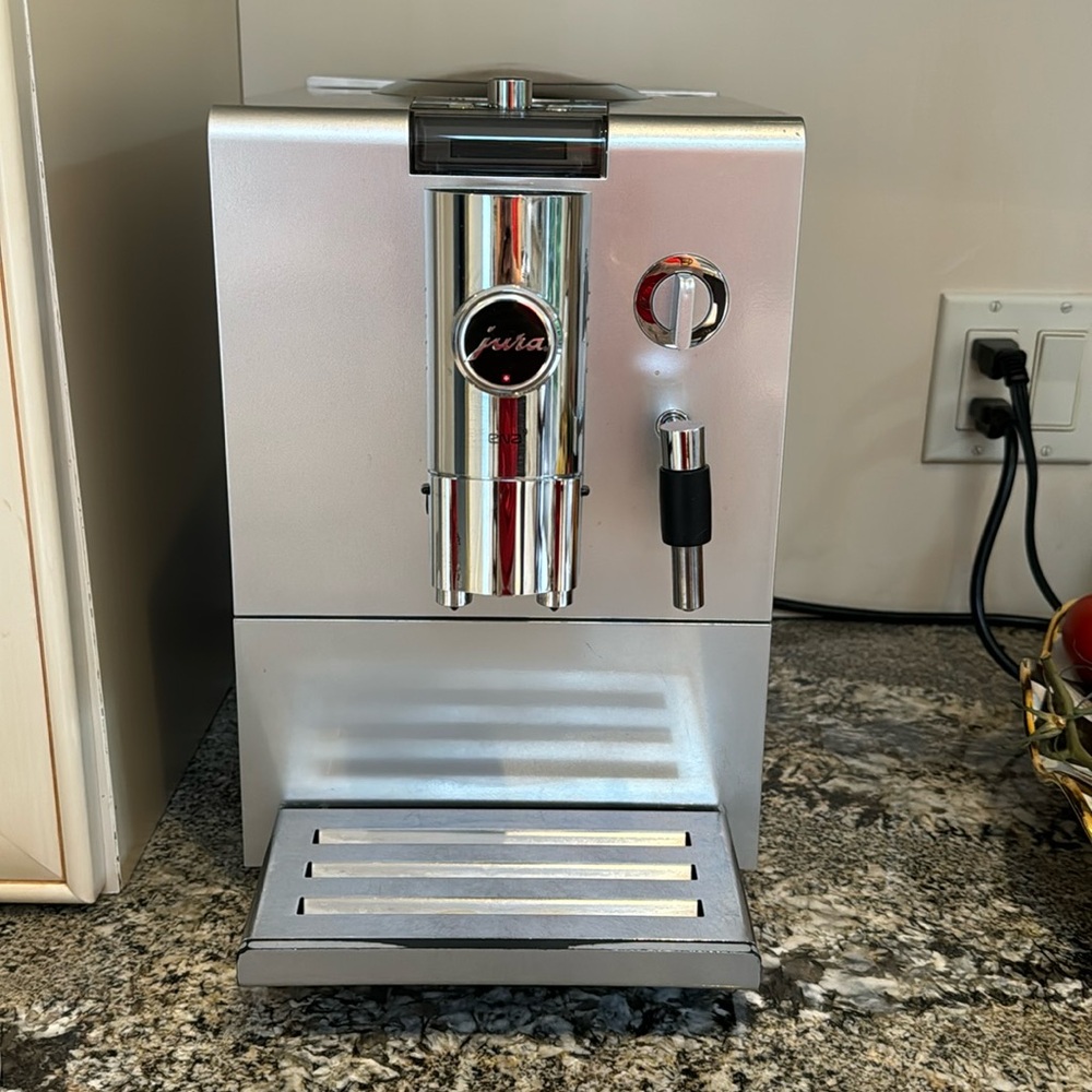 Jura Ena9 coffee machine